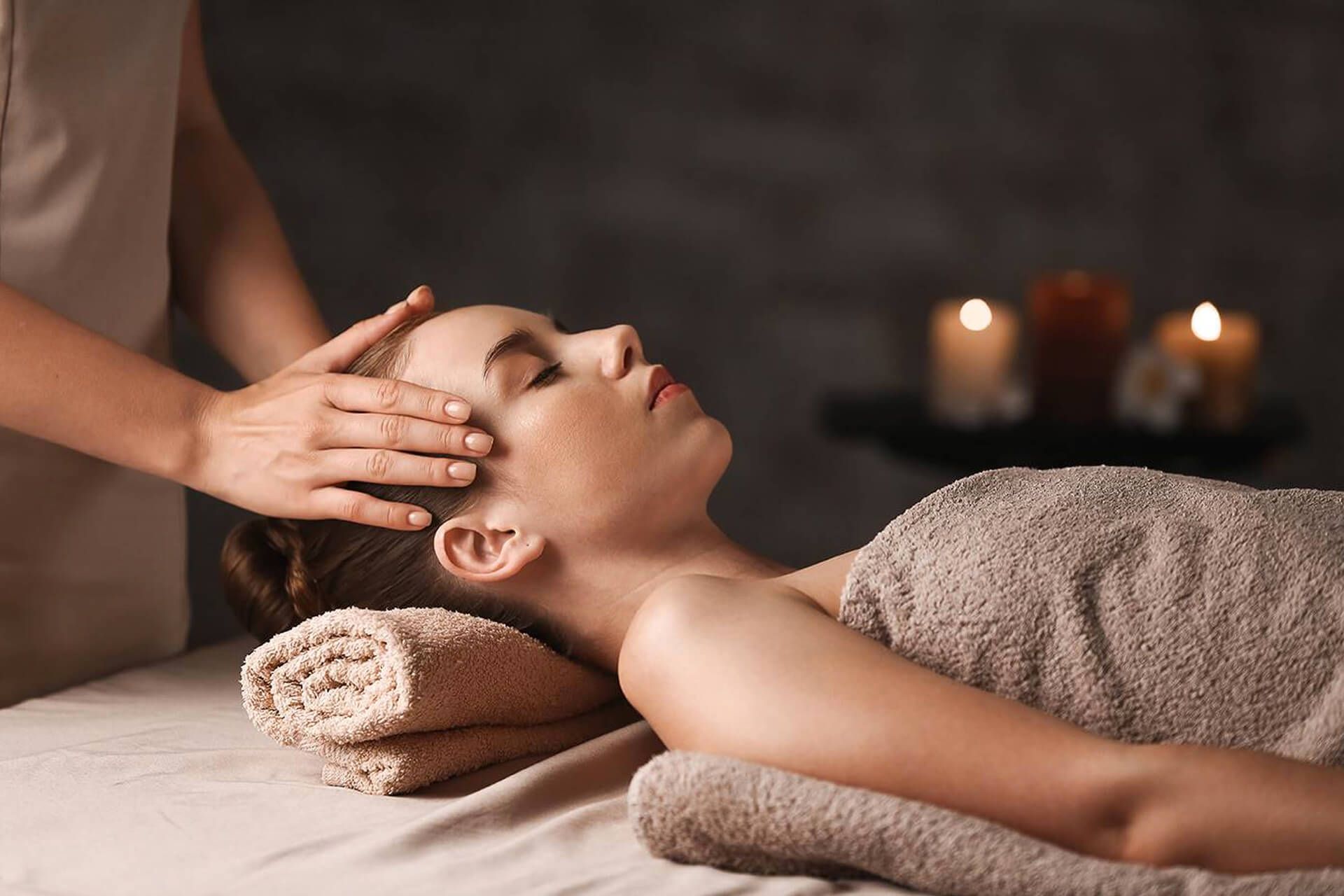 Relaxing head massage