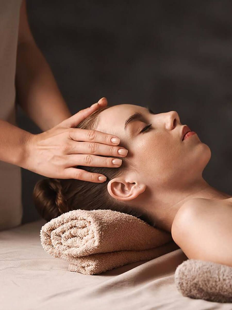 Four Hand Massage